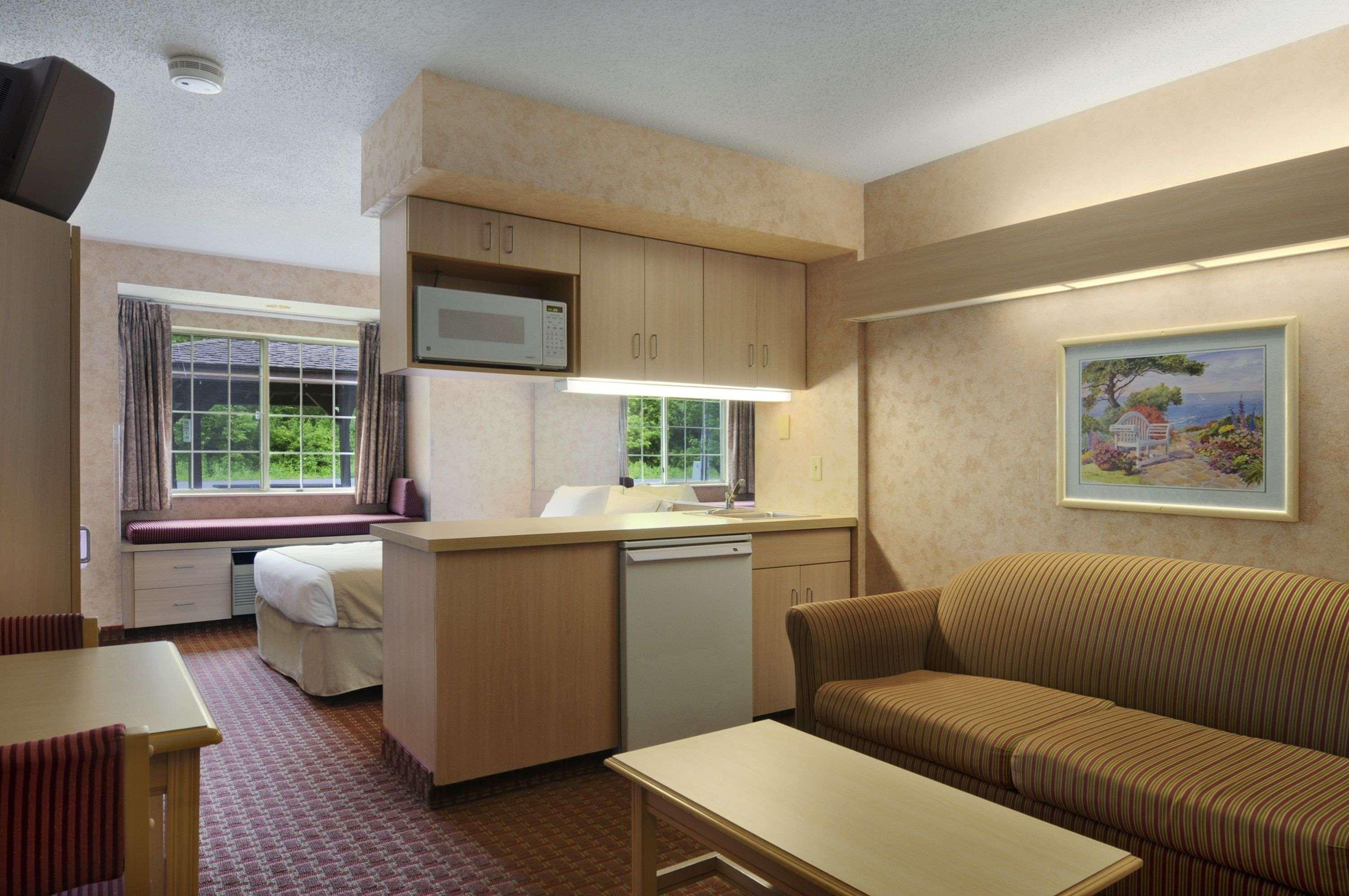 Microtel Inn & Suites By Wyndham Syracuse Baldwinsville Room photo